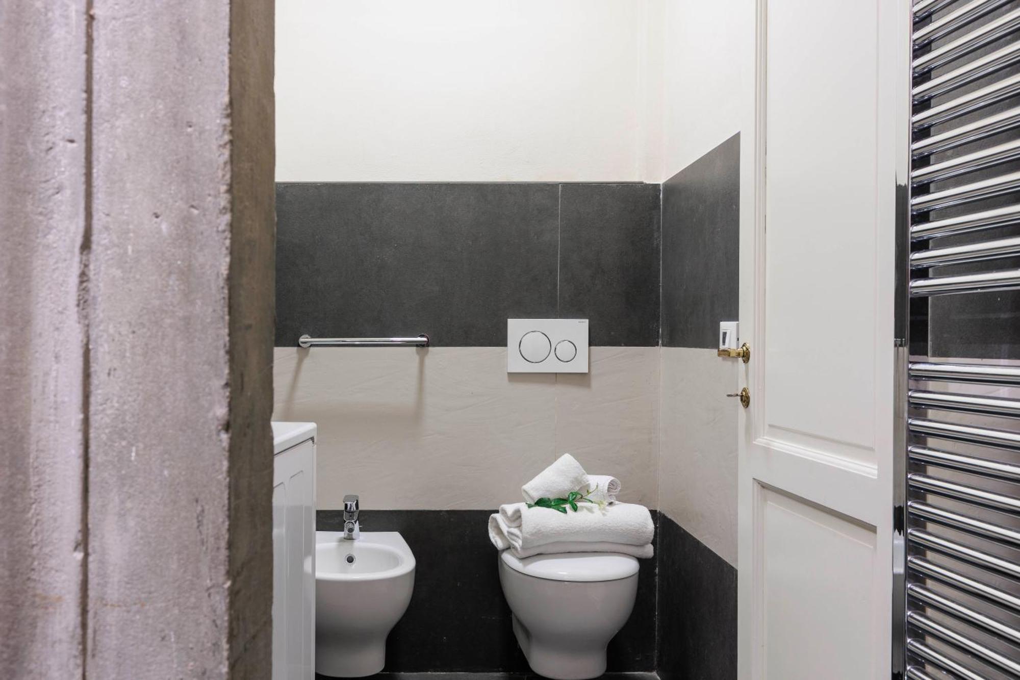 Santa Croce Deluxe Apartment Florence Exterior photo